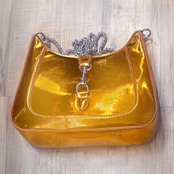 Metallic Crossbody Handbag in Golden Rose